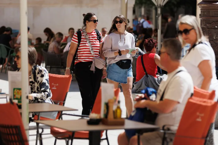 Romantičan prizor u centru Zadra: Svi su gledali u ove golupčiće