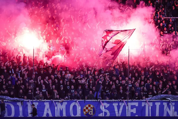 Poruka koja je ukrala pažnju: Boban gledao spektakularnu koreografiju, a pazite &scaron;to su napisali navijači iz Bihaća