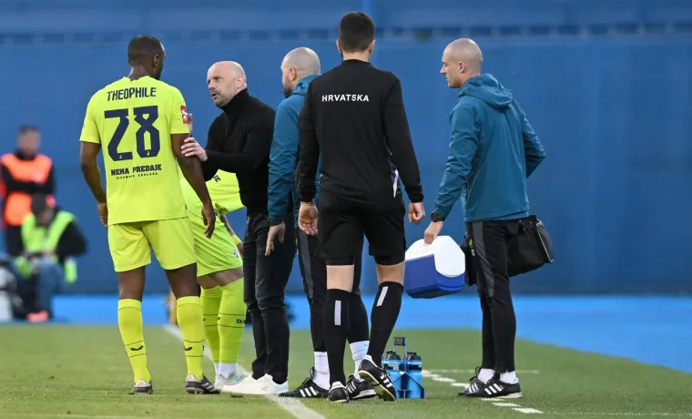 Poruka koja je ukrala pažnju: Boban gledao spektakularnu koreografiju, a pazite &scaron;to su napisali navijači iz Bihaća