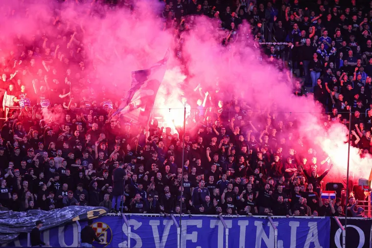 Poruka koja je ukrala pažnju: Boban gledao spektakularnu koreografiju, a pazite &scaron;to su napisali navijači iz Bihaća