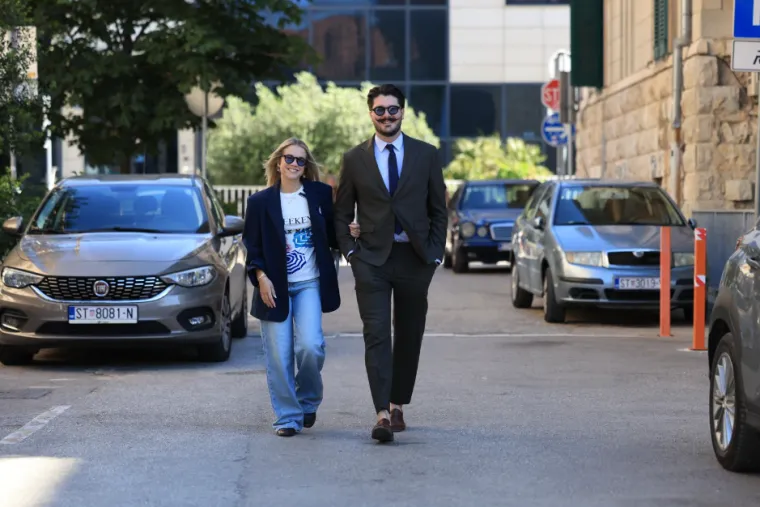 Neki sa suprugama ili zaručnicama, drugi sami. Ovako su glasali ljudi koji žele vlast u Gradu pod Marjanom