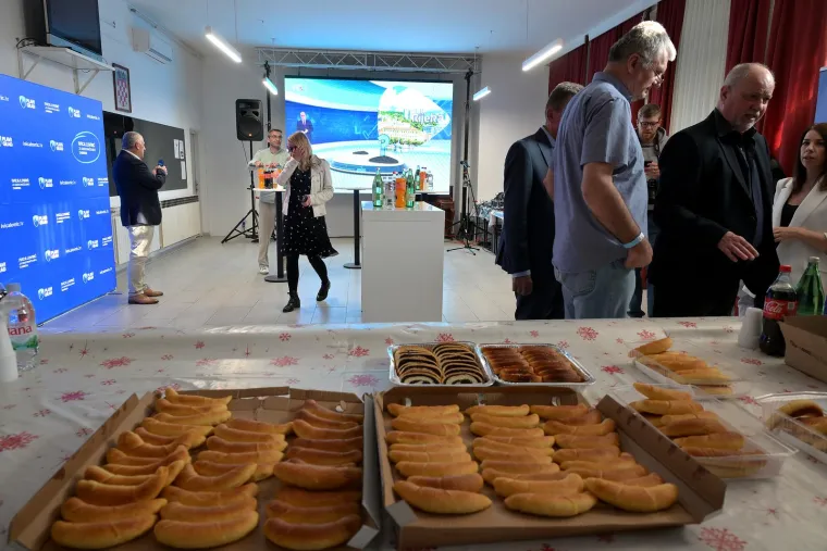  Doček izbornih rezultata u stožeru koalicije Plavi grad i BUZ 