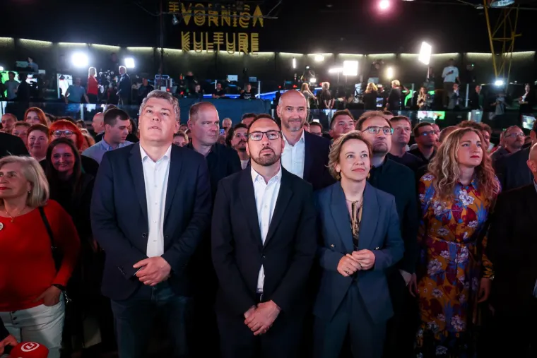 Eksplozija oduševljenja u stožeru Možemo! Tomašević nije skidao osmijeh s lica