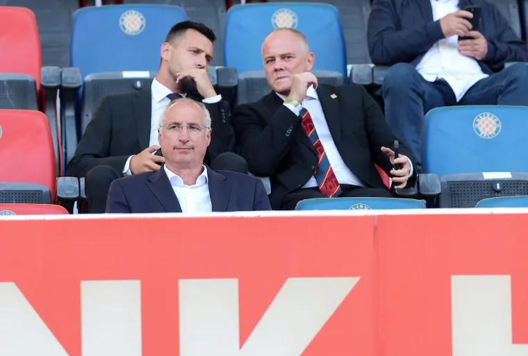 Vodi i Hajduk protiv Rijeke