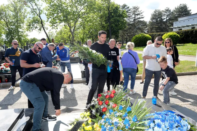Na današnji dan, u 33. godini, prestalo je kucati srce vratara koji je bio miljenik navijača