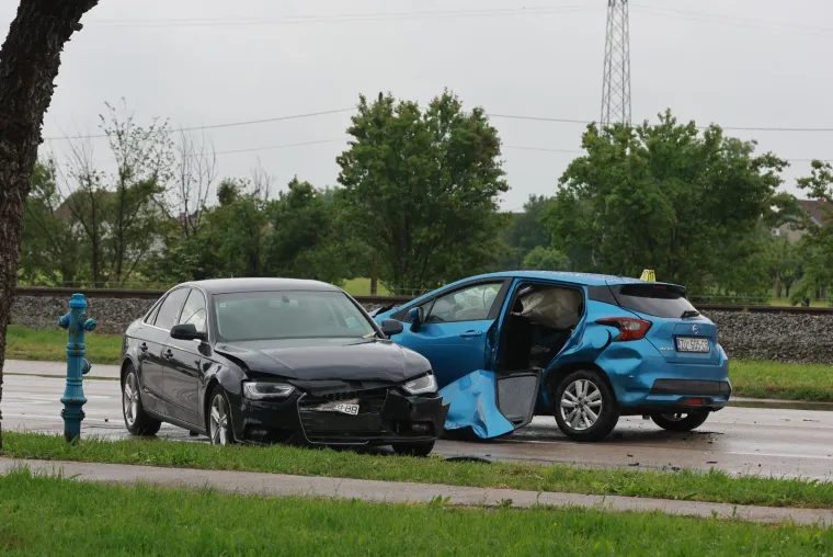 Stravični prizori u Županji: Sudarila se tri auta, jedna osoba poginula