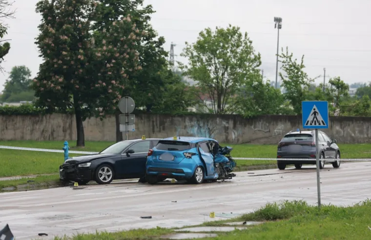 Stravični prizori u Županji: Sudarila se tri auta, jedna osoba poginula