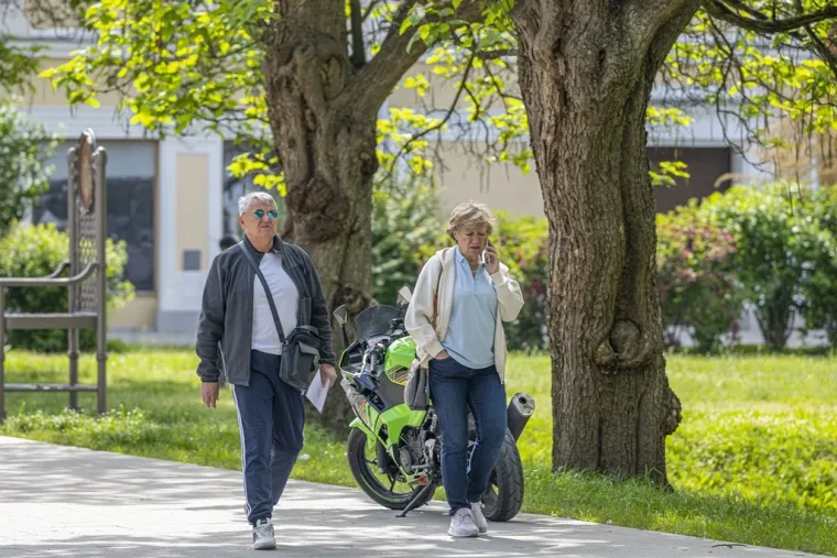 Mladi par zasjao na špici: Sve oči bile su uprte u zaljubljene Karlovčane