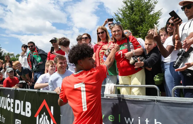 Ronaldova najdraža: Evo kako izgleda žena koja je pobijedila rak i moždani te odgojila šampione