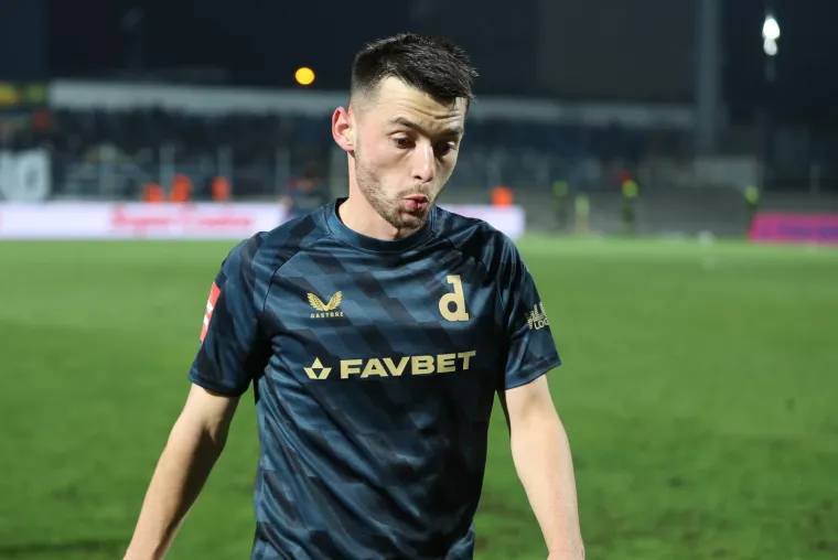 Arb&euml;r Hoxha nije mogao puno napraviti protiv razigranih Lokosa. 