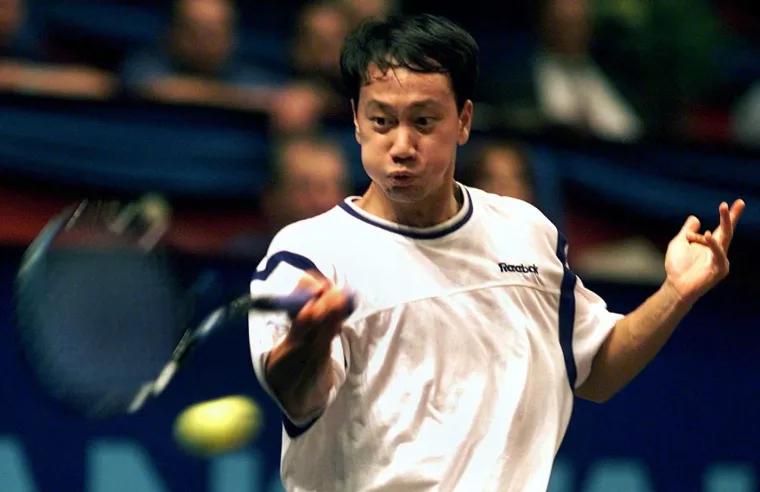 36. Michael Chang 19,145,632