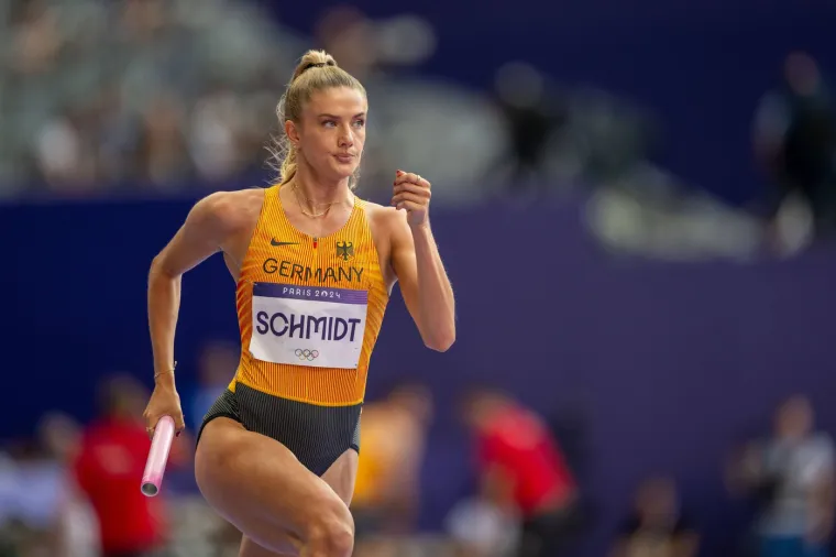 ROĐENA ZA ATLETIKU: Njezini prvi atletski koraci bili su usmjereni na discipline 200, 400 i 800 metara. Trenirala je u klubu MTV Ingolstadt, gdje je brusila svoju brzinu i izdržljivost. Već tada je bilo jasno da posjeduje potencijal za velike stvari, a naporan rad i disciplina ubrzo su počeli donositi prve zapažene rezultate.