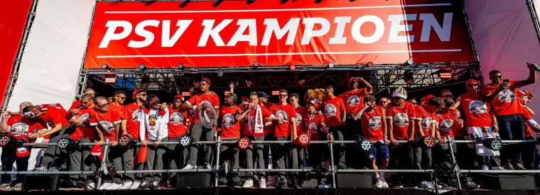 Peri&scaron;ić zapalio atmosferu na ludom slavlju PSV-a: Navijačima rekao samo jedno