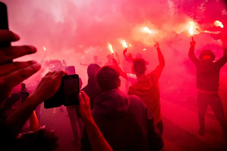 Peri&scaron;ić zapalio atmosferu na ludom slavlju PSV-a: Navijačima rekao samo jedno