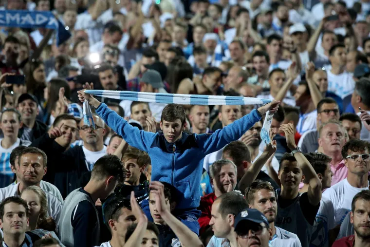Ovaj trijumf nije bio slučajan; bio je to plod višegodišnjeg sustavnog rada, pametnih ulaganja, stabilnosti kluba i nepokolebljive podrške navijača. Rijeka je postupno gradila momčad sposobnu za najveće domete, pokazujući iz sezone u sezonu da je spremna za iskorak.