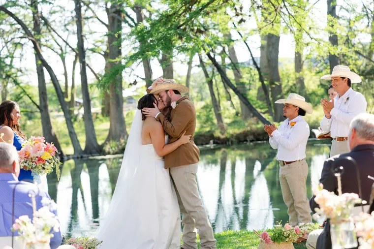 Mladenci šokirali izborom hrane na svadbi: Bi li vas ovo kao gosta oduševilo ili naljutilo?