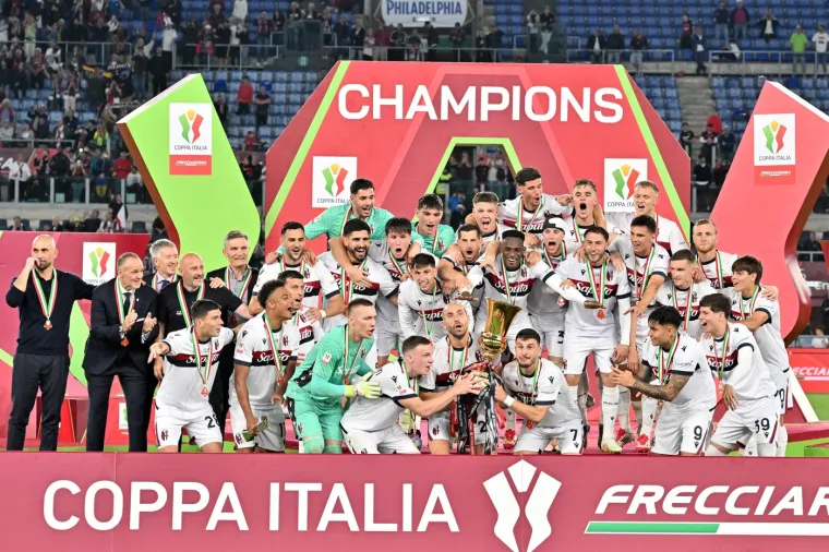 Bologna je osvojila svoj prvi trofej nakon 1974.