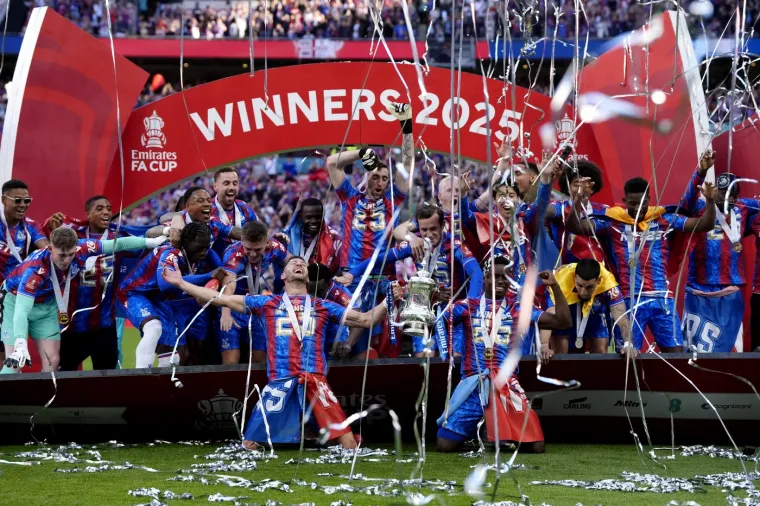 Orlovi su u finalu pobijedili Manchester City i uzeli svoj prvi trofej u povijesti.