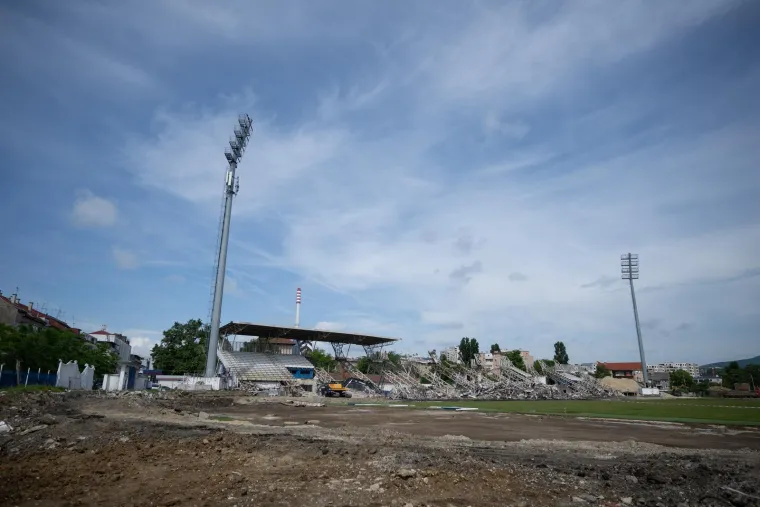 Gdje je nestao stadion? Pogledajte ruševine kultne Kranjče u Ulici Pjesnika