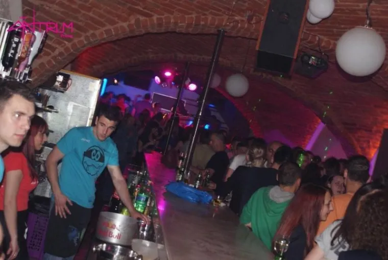 Ovako se partijalo davne 2012. godine u Prelogu: Outfiti nas vraćaju u neka bolja vremena