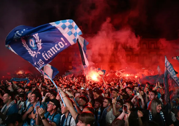 Potpuni delirij: Napoli je prvak Italije! Evo kako siromašni jug slavi pobjedu nad bogatim sjeverom