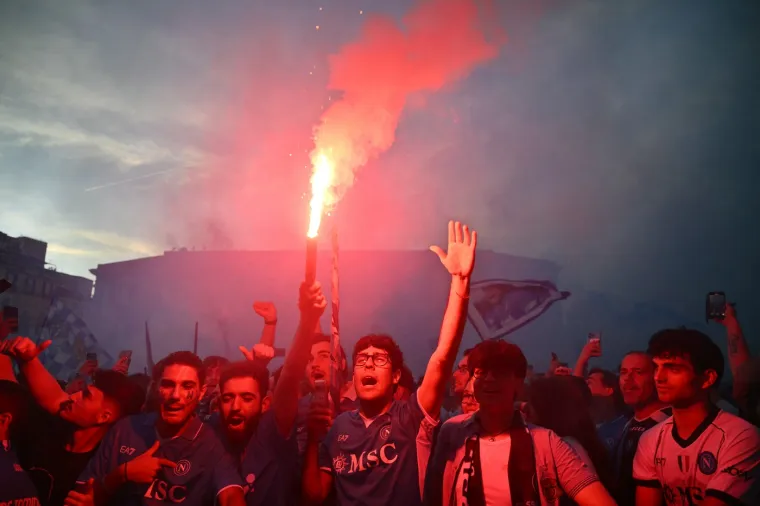 Potpuni delirij: Napoli je prvak Italije! Evo kako siromašni jug slavi pobjedu nad bogatim sjeverom