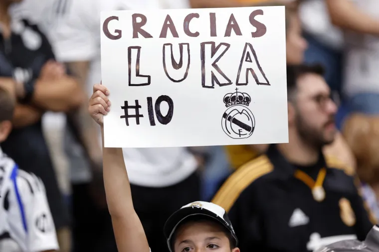 Razigravao, igrao vanjskom i slao poljupce: Evo kako je izgledao posljednji ples Luke Modrića u Madridu