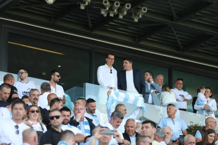 Završnica HNL-a na stadione privukla i politički vrh: Pogledajte s kim utakmice gledaju Boban i Mišković