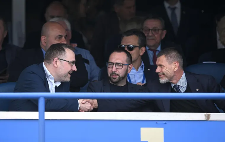 Zavr&scaron;nica HNL-a na stadione privukla i politički vrh: Pogledajte s kim utakmice gledaju Boban i Mi&scaron;ković