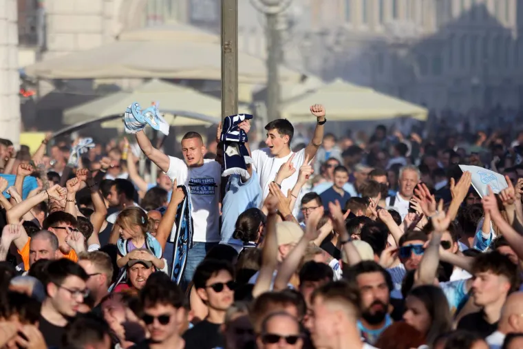 Rijeka prvak Hrvatske! Janković i Fruk za delirij na Kvarneru i invaziju navijača na teren