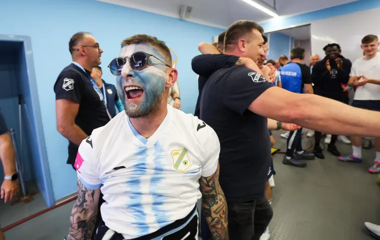 Rijeka prvak Hrvatske! Janković i Fruk za delirij na Kvarneru i invaziju navijača na teren