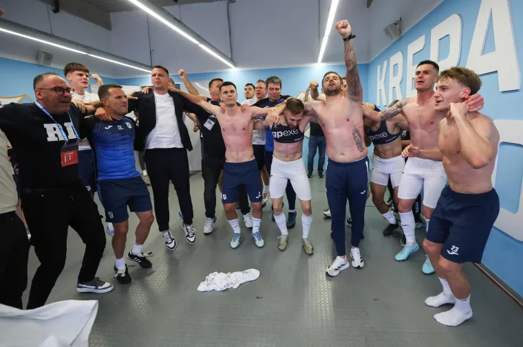 Rijeka prvak Hrvatske! Janković i Fruk za delirij na Kvarneru i invaziju navijača na teren