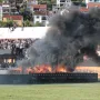 No, Livaja je u 75. dobio izravni crveni karton. 