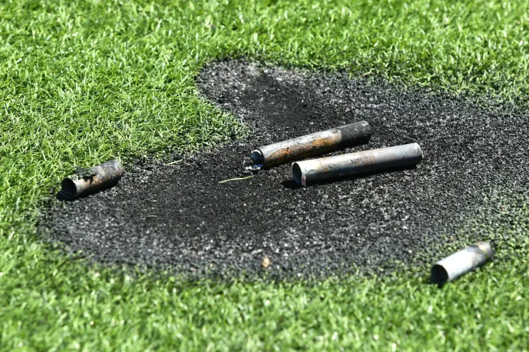 Kao ratna zona! Torcida doslovno uni&scaron;tila &Scaron;ubićevac: Pogledajte kako izgleda dan poslije