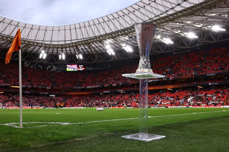 Bivši trener Dinama ukrao show na finalu Europske lige: Na tribinama sva sila bogatih i slavnih