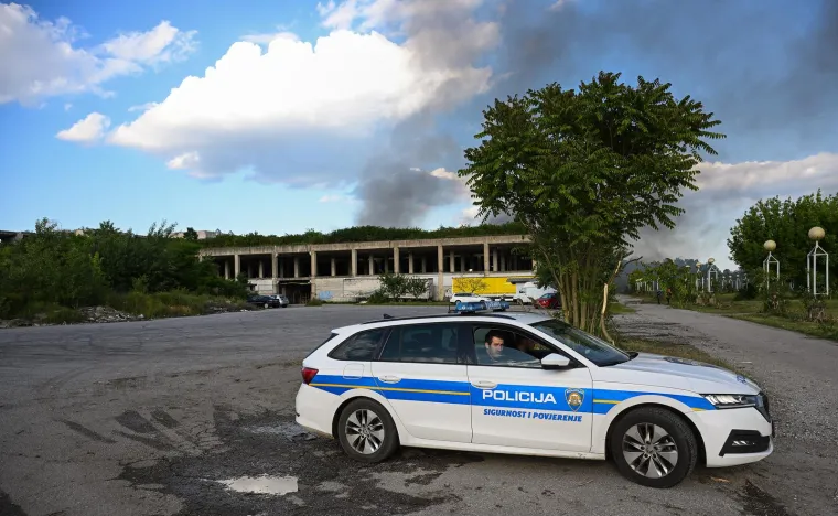 Crnilo se vidi iz svih dijelova Zagreba: Stravični prizori velikog požara bolnice, stigao i Tomašević