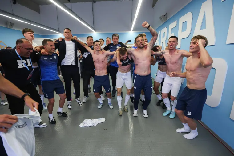 Rijeka prvak Hrvatske! Janković i Fruk za delirij na Kvarneru i invaziju navijača na teren