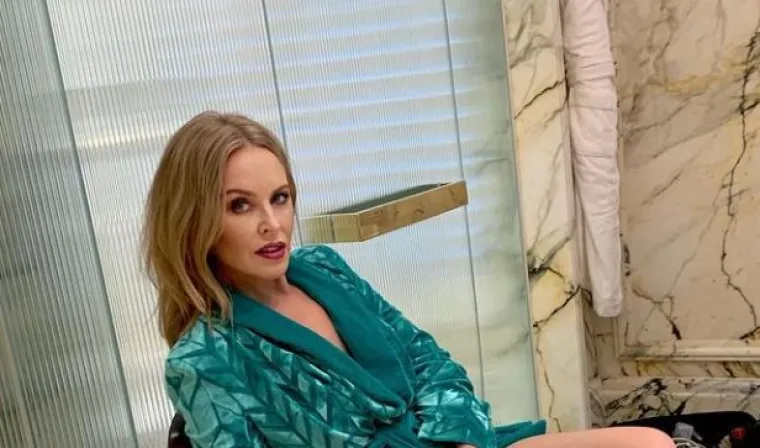 Unatoč velikom interesu javnosti, Kylie je često naglašavala svoju želju za privatnošću kada je riječ o ljubavnim odnosima.