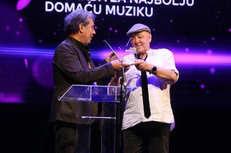 Krema estrade okupila se na dodjeli nagrada u Beogradu: Slavile dvije legendarne Hrvatice