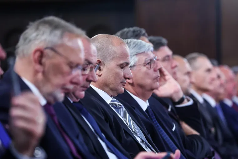 Milanović i Plenković nikad bliže, a Šeks je plijenio pažnjom jednim detaljem