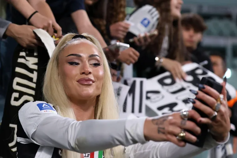 Simbol nove generacije sporta&scaron;ica na nezapamćenom udaru: 'Sve &scaron;to govore o meni daje mi snagu'