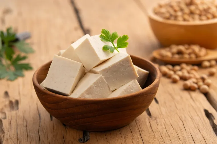 Naduti ste, umorni i imate grčeve tijekom ciklusa? Ove namirnice će vam sve olak&scaron;ati