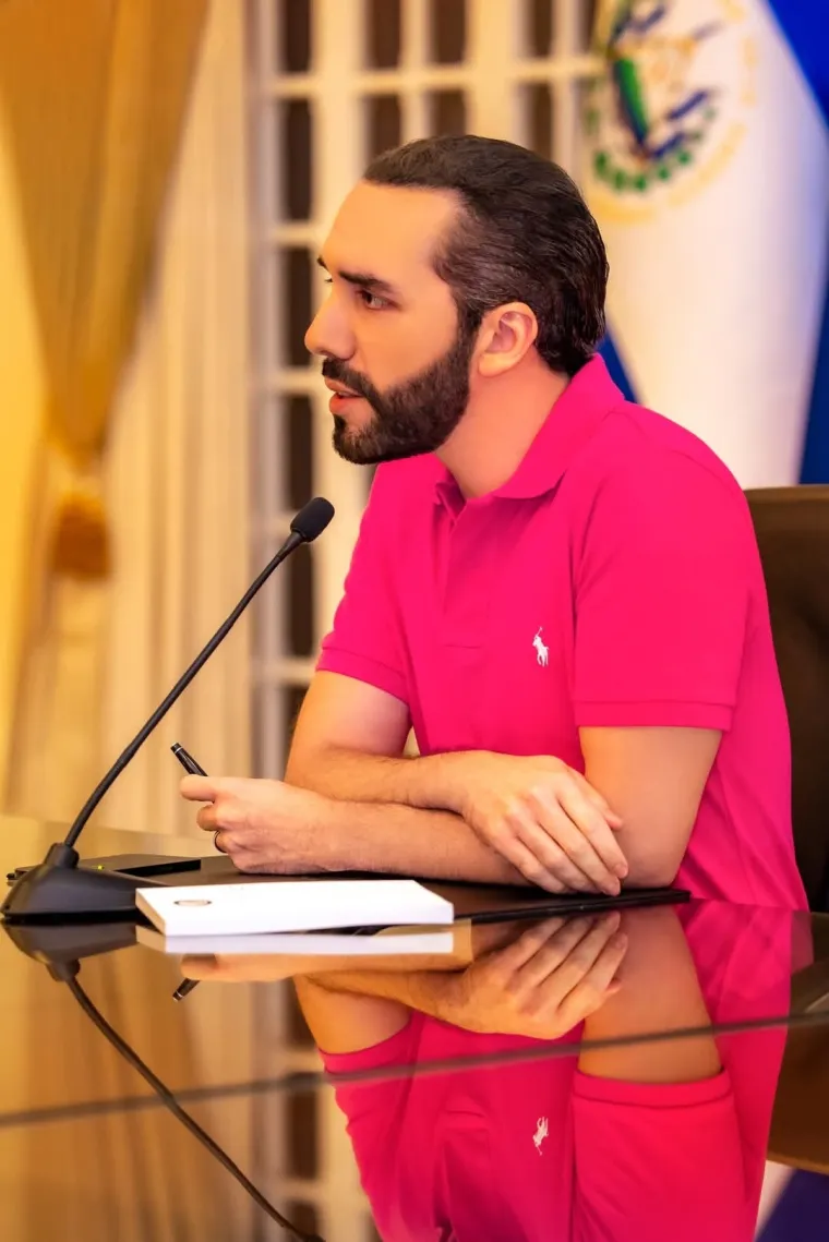 Ovo je predsjednik Salvadora: Uhitio preko 85 tisuća ljudi, kršio ustavna prava...