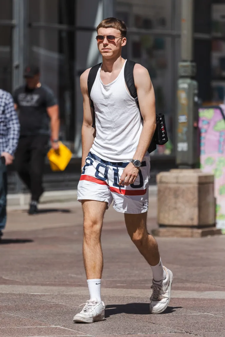 Kratki topići, minice i hlačice na vrućem Korzu: Riječanke znaju kako se rashladiti