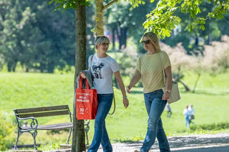 Četiri dame, svaka u svom điru: Ove žene znaju što je dobar outfit, pogledajte što su nosile