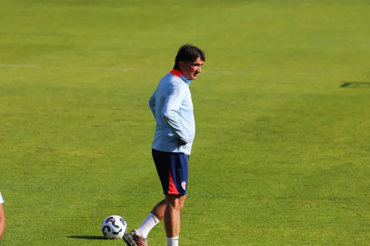 &Scaron;to to pobogu radi Dalić na treningu reprezentacije? Izbornik kao u akcijskom filmu