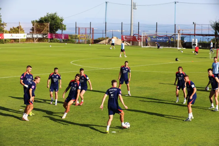 Što to pobogu radi Dalić na treningu reprezentacije? Izbornik kao u akcijskom filmu