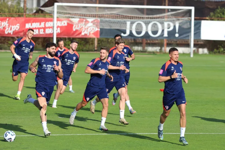 &Scaron;to to pobogu radi Dalić na treningu reprezentacije? Izbornik kao u akcijskom filmu