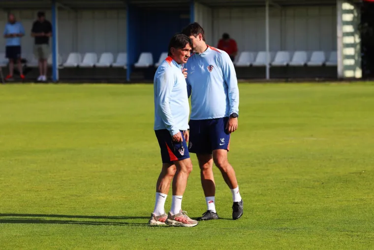 &Scaron;to to pobogu radi Dalić na treningu reprezentacije? Izbornik kao u akcijskom filmu