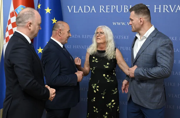 Što to pobogu radi Dalić na treningu reprezentacije? Izbornik kao u akcijskom filmu